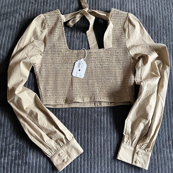 Beige Long Sleeve Crop Top | M | NWT - Picture 2 of 4